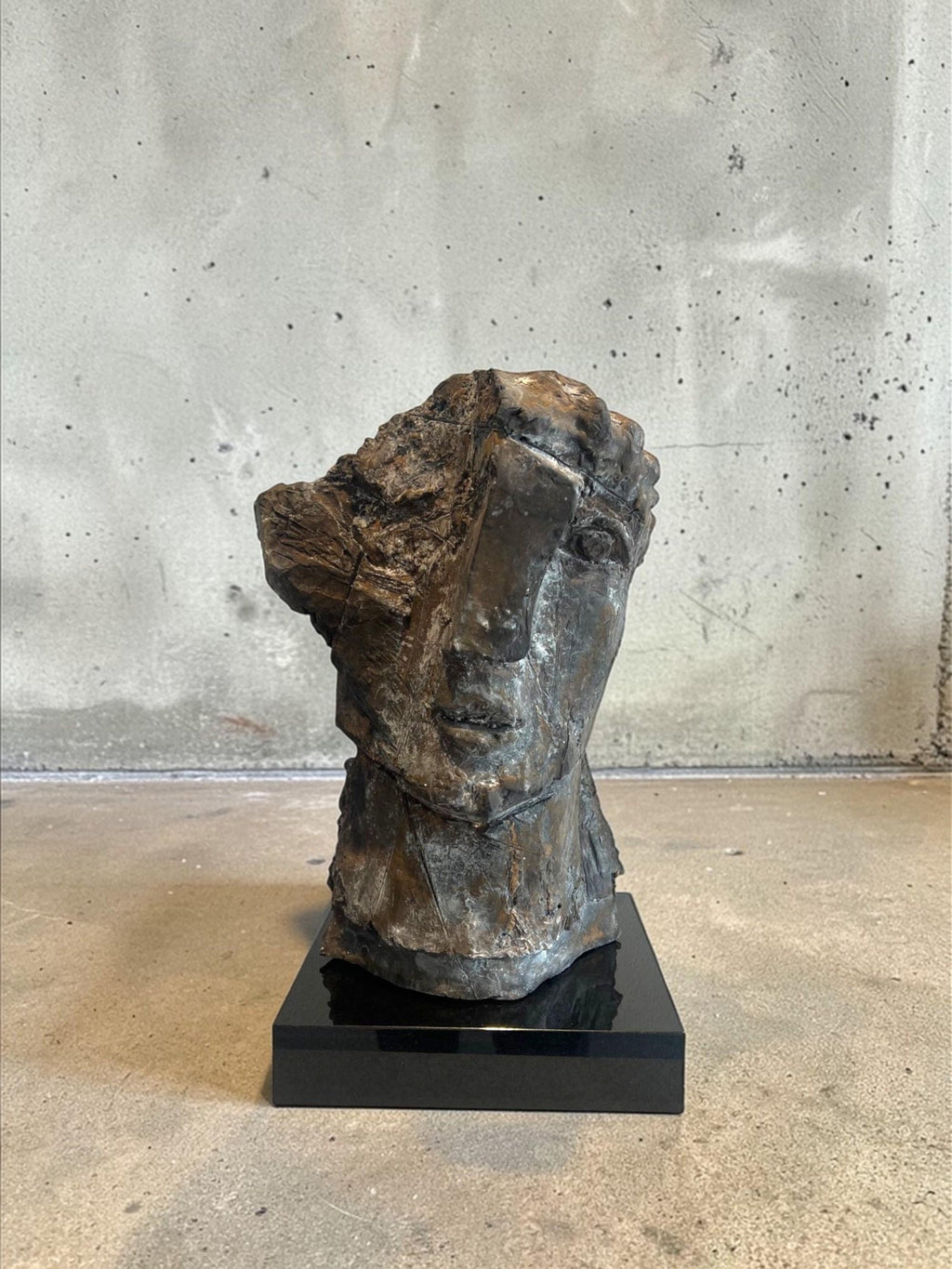 French Naif Modernist Sculpture In Metal Brutalist Head of Woman Valerie Hadida