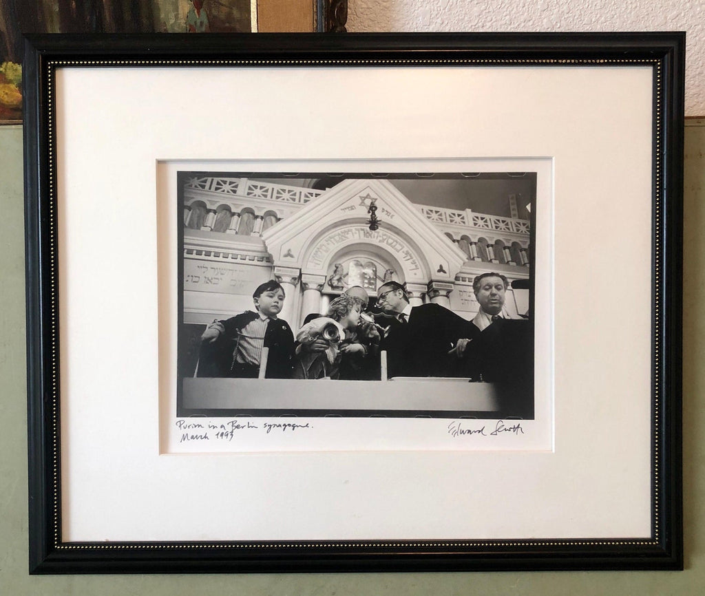 Photo Purim Pestalozzi Str Synagogue Berlin Vintage Silver Gelatin Photograph