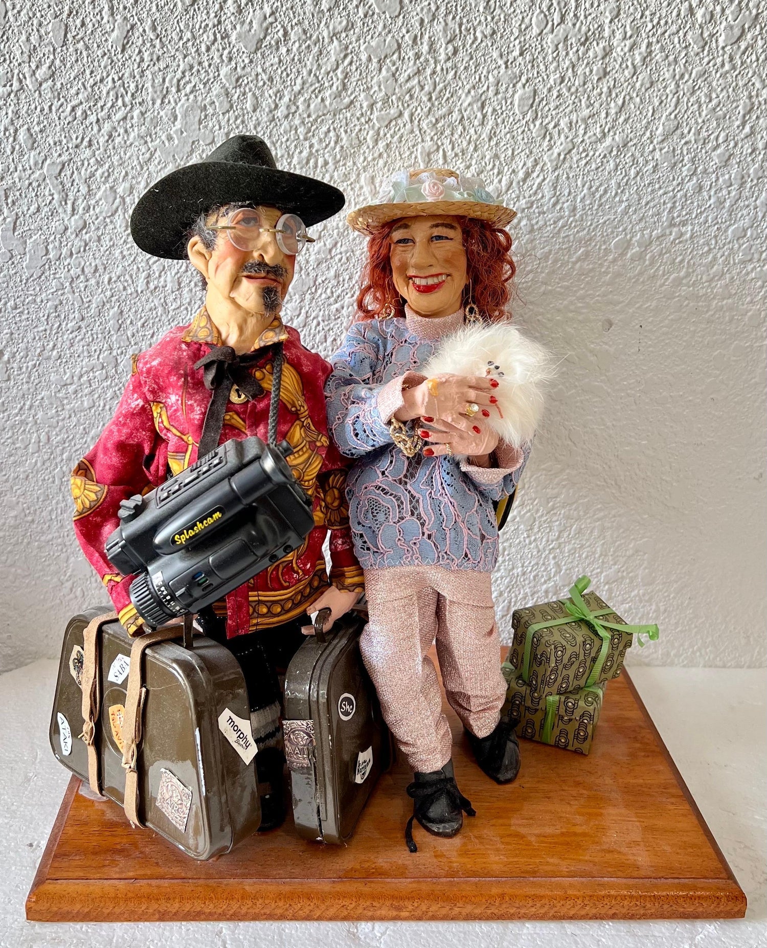 Hungarian Israeli Tourists Diorama Folk Art Doll Judaica Sculpture Magda Watts